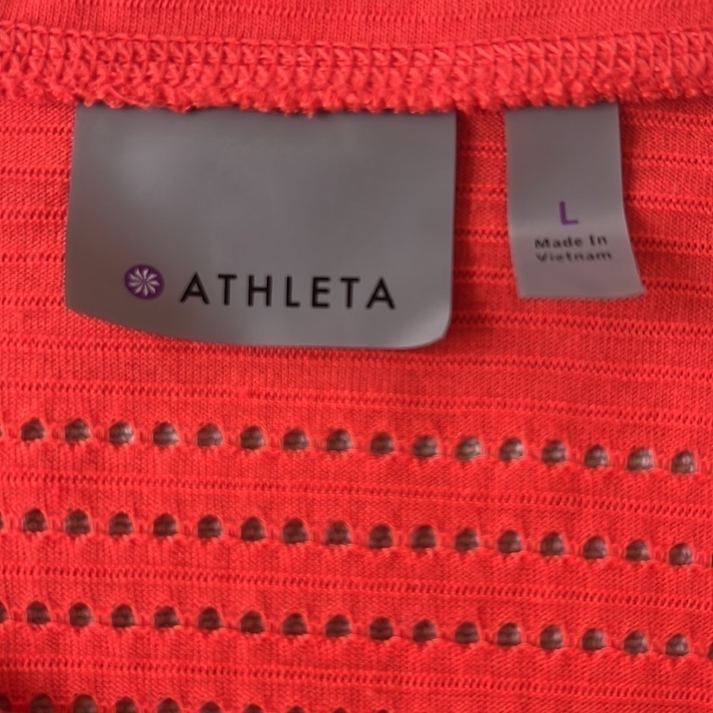 Athleta Limitless Perforated Mesh Long Sleeve Pullover Top L - Picture 6 of 10